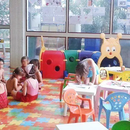 亚德里亚海大酒店 酒店 Montesilvano Marina