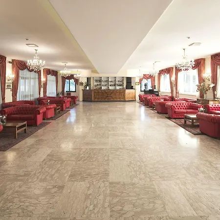 Grand Adriatico 3* Montesilvano