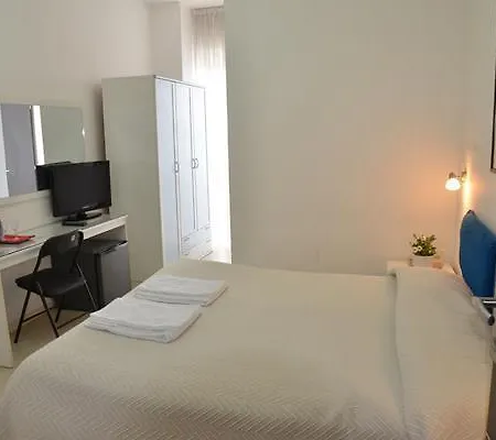 亚德里亚海大酒店 酒店