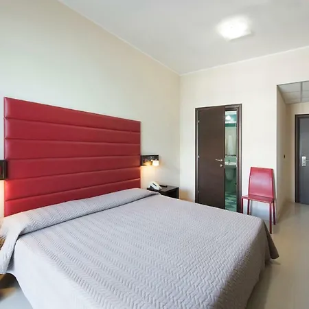 亚德里亚海大酒店