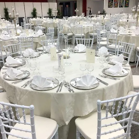 亚德里亚海大酒店 Montesilvano Marina